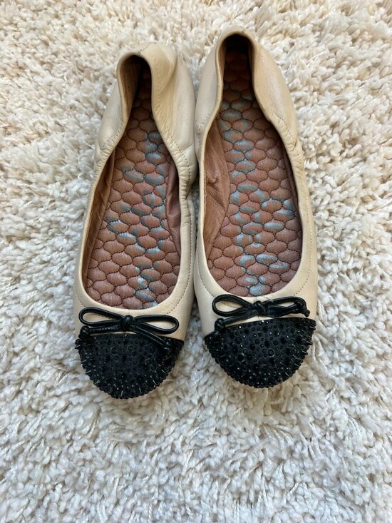 Sam Edelman Beatrix Shoes - Sam Edelman Beatrix Ballet flats Women's Beige Leather Size 8M Cap Toe Comfort